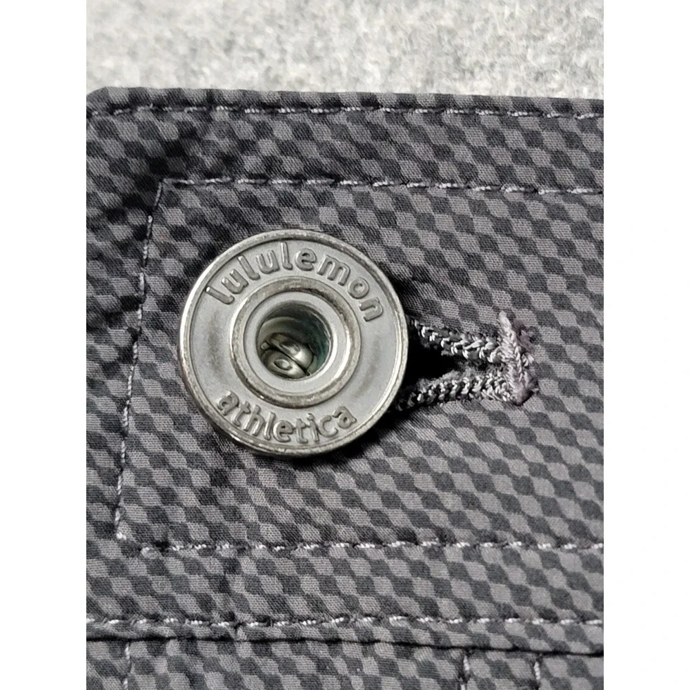 Lululemon‎ Shorts Mens Gray Micro Check Slash Pocket Hiking Outdoor